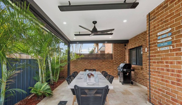 Coledale Beach Escape Modern Comfort by the Sea