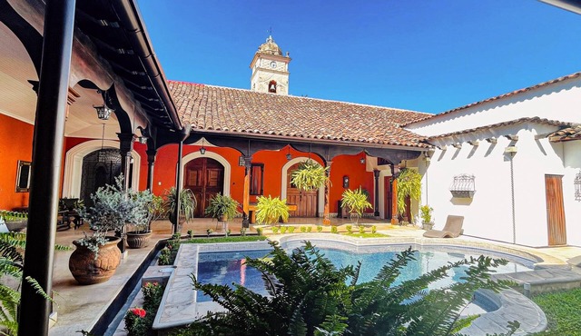 'Colonial House'