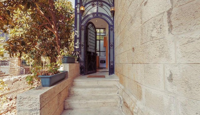 Colony Suites - Emek Refaim