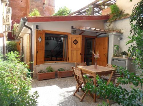 Colosseum Cottage