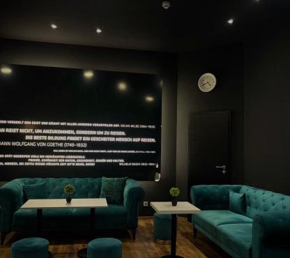 Colour Hotel
