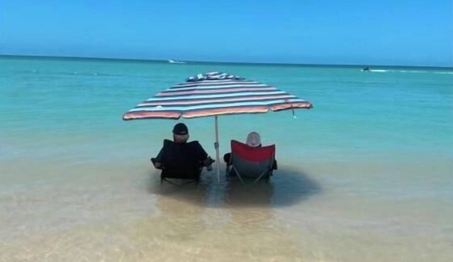 Combate Beach View - Apt 2
