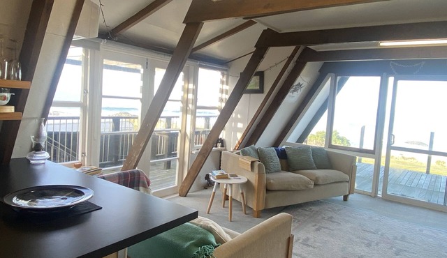 Come and Relax in our Comfortable Crib With Spectacular sea Views