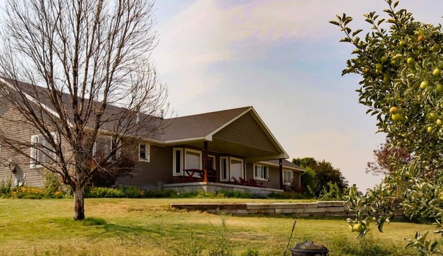 Come enjoy peace, simplicity, and nature at our T3 Ranch Guest House.