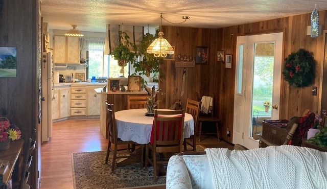 Come home to Grandma's Nice small home, secluded and a great view.