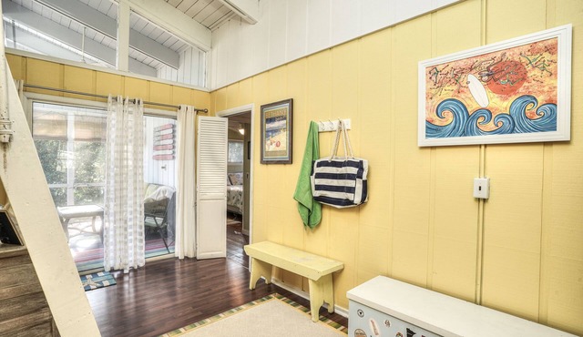 Come to the cottage! 3BR2BA - Bethany West. Pool, pickleball, tennis, gym. Pets!