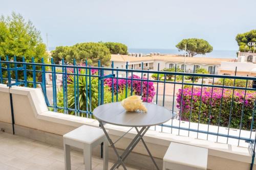 ComeCasa La Finestra sul Mare Apartment