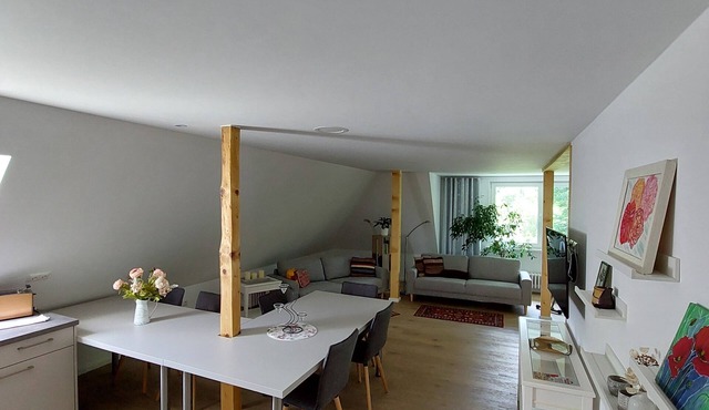 comf. FEWO in idyllic location 15 minutes from the beach with great transport links