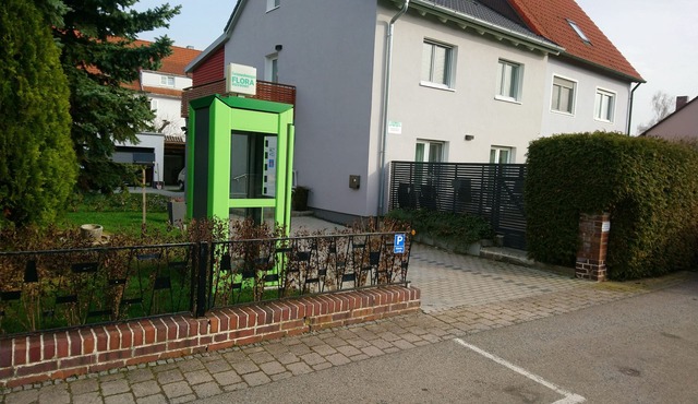 Comfort apartment, balcony, quiet, central location, apartments Flora