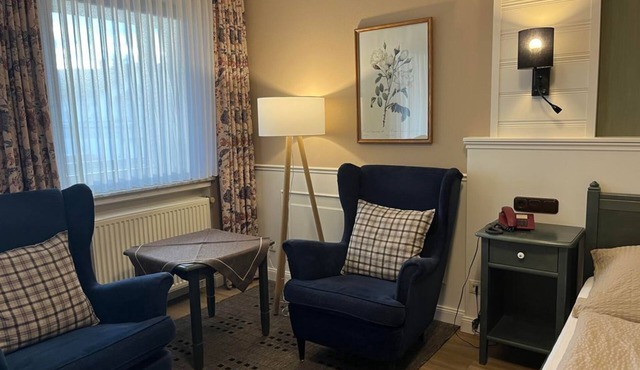 Comfort balcony double room, shower/WC - Pension Zum Golfstübchen