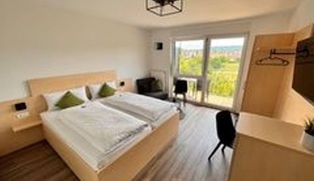 Comfort double room - Gästehaus Zum Wolffenturm