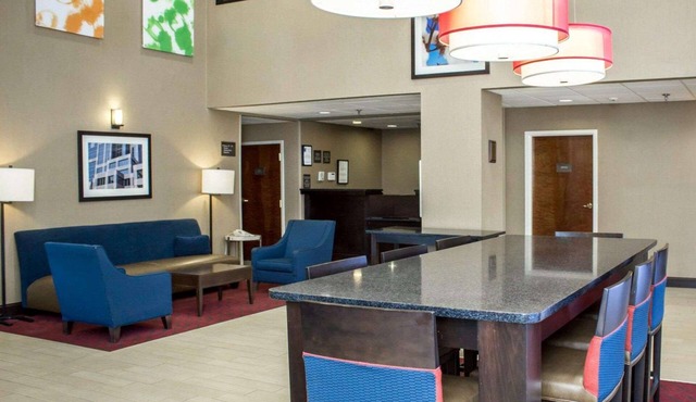 Comfort Inn & Suites Fuquay Varina