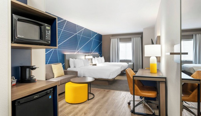 Comfort Suites Elgin Northwest
