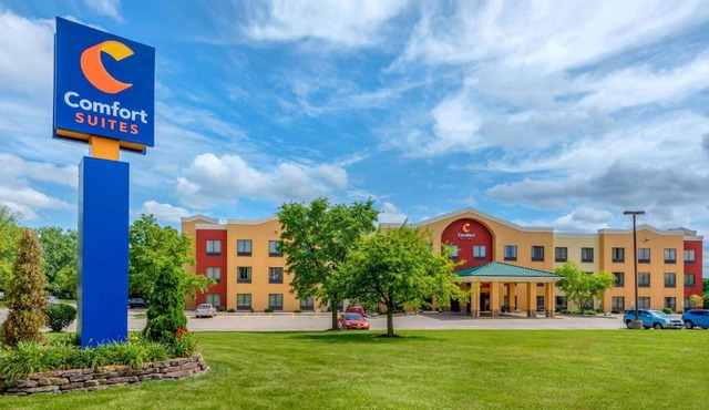 Comfort Suites near Route 66