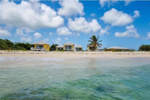 Comfortable 1-Bed Cottage in Codrington Barbuda