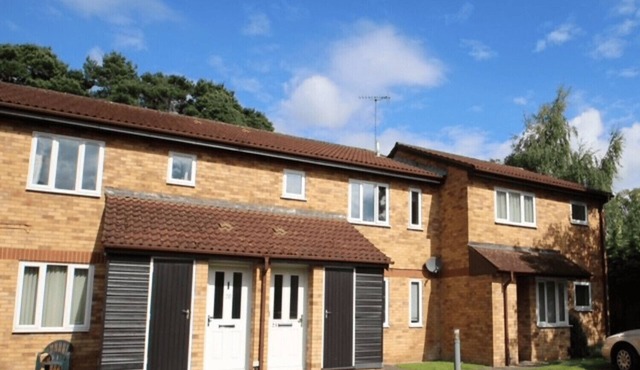 Comfortable 2 Bedrooms in Bracknell