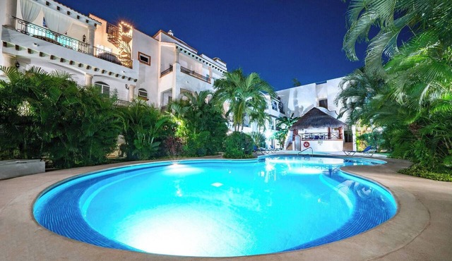 Comfortable 2 BR Condo with Pool - City Center - Gaviotas