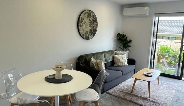 Comfortable 2BR Home on Te Kanawa Crescent