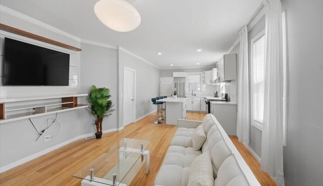 Comfortable 2BR Retreat Game Room Free Parking Near NYC