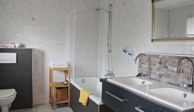 Comfortable 3-room vacation apartment "Hibiscus"