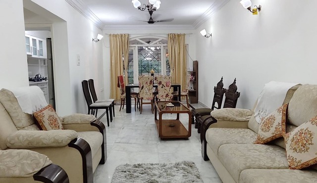 Comfortable 3BHK Private Home in Bangalore Central: Spacious, Clean &Ventilated
