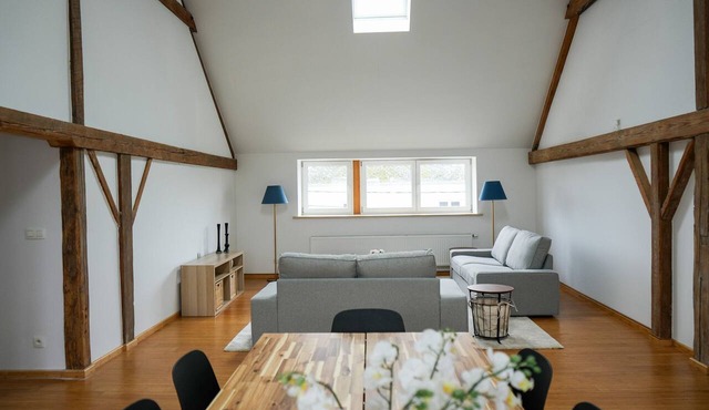 Comfortable 3BR Apartment: Spacious, Stylish, and Welcoming