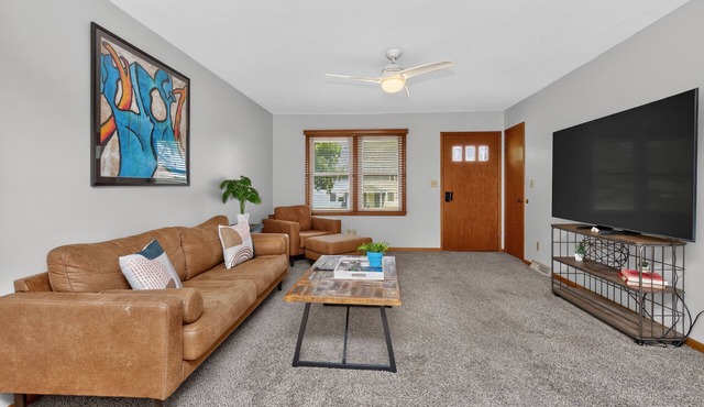 Comfortable 3BR Getaway in Ankeny!