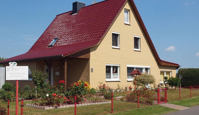comfortable, affordable, quiet, surrounded by the harbor with meadows, pets welcome
