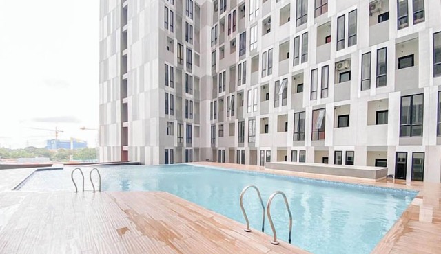 Comfortable and Homey Studio at The Alton Apartment