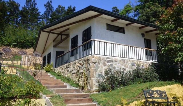 Comfortable and Peaceful stay in Monteverde