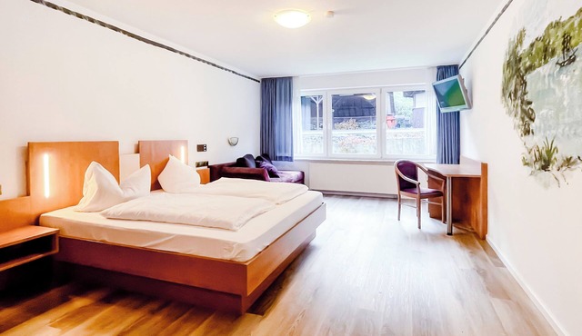 Comfortable and versatile room -perfect for relaxation, work and exchange