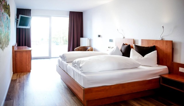 Comfortable and versatile room -perfect for relaxation, work and exchange