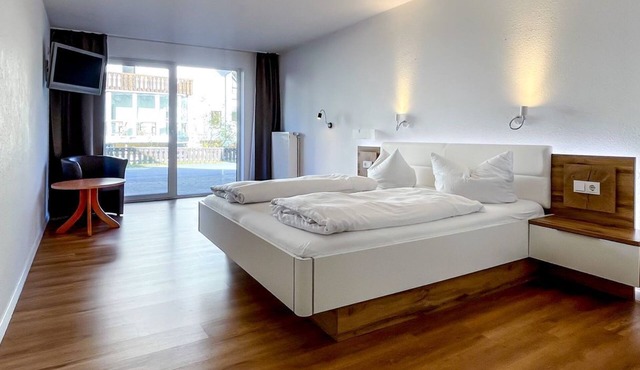 Comfortable and versatile room -perfect for relaxation, work and exchange