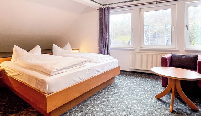 Comfortable and versatile room -perfect for relaxation, work and exchange