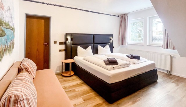 Comfortable and versatile room -perfect for relaxation, work and exchange