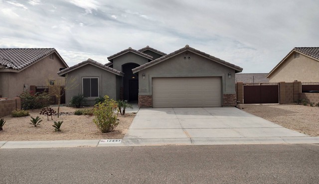 Comfortable and Welcoming Yuma Home