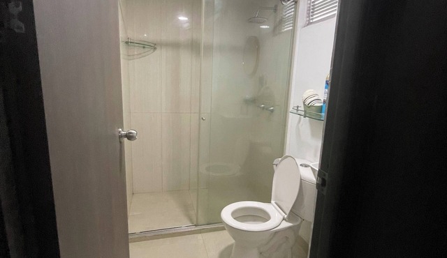 Comfortable apartment in Barranquilla, warmth of home, with pool, parking, gym and wifi.