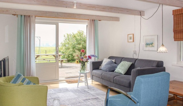 Comfortable apartment in the province of Friesland, on the owner's property.