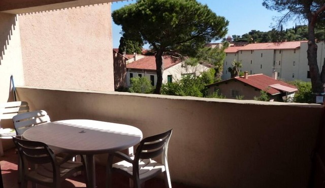 Comfortable apartment 200m from the beach and 600m from the center