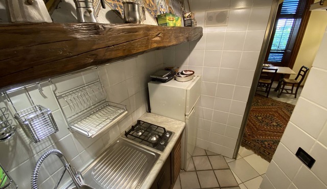 Comfortable apartment within walking distance of all the main places to visit