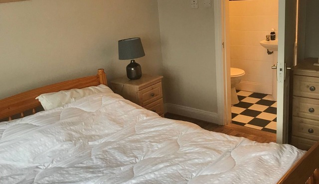 Comfortable Baltimore home with modern amenities ideal for families