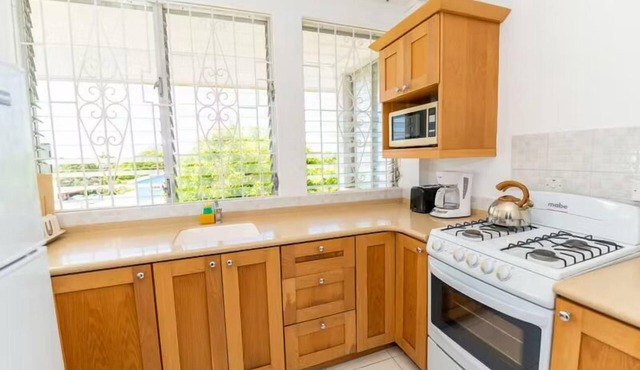 Comfortable Barbados Apartment in Prime South Coast Area
