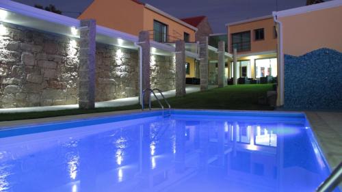 Comfortable Bungalow Pinhel, pool