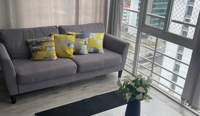 COMFORTABLE CENTRAL AND COZY APARTMENT