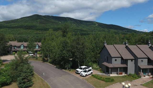 Comfortable chalet in an enchanting site