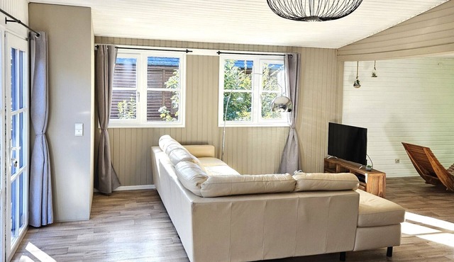 Comfortable chalet in the heart of nature, near Durbuy center. Dogs allowed