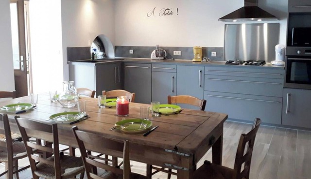 Comfortable countryside cottage with terrace
