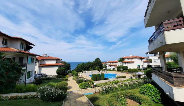 Comfortable, cozy three-room family apartment with a sea view