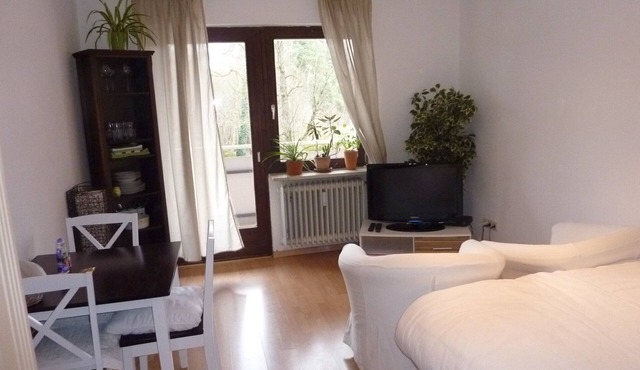 COMFORTABLE APP FULLY EQUIPPED 3 min to S-BAHN newly renovated with balcony