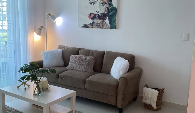 Comfortable and modern apartment, close to beaches, bars and restaurants